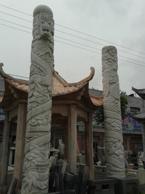 高6米汉白玉龙柱批发